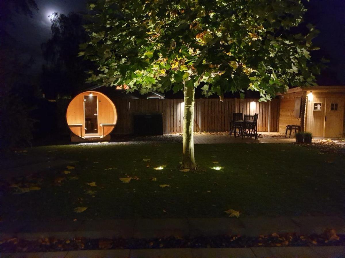 Liv Residence Holiday Home With Sauna & Fireplace Ermelo Exterior photo